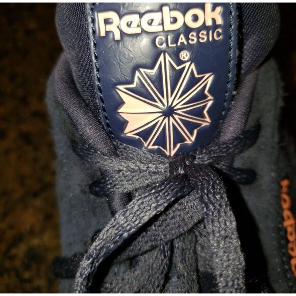 Reebok Classic Harman Women's 8 Blue Suede Leather Upper Running Shoe Sneakers - Picture 3 of 9